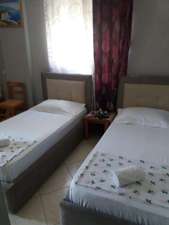 Eduart Apartments Sarandë Eksteriør bilde