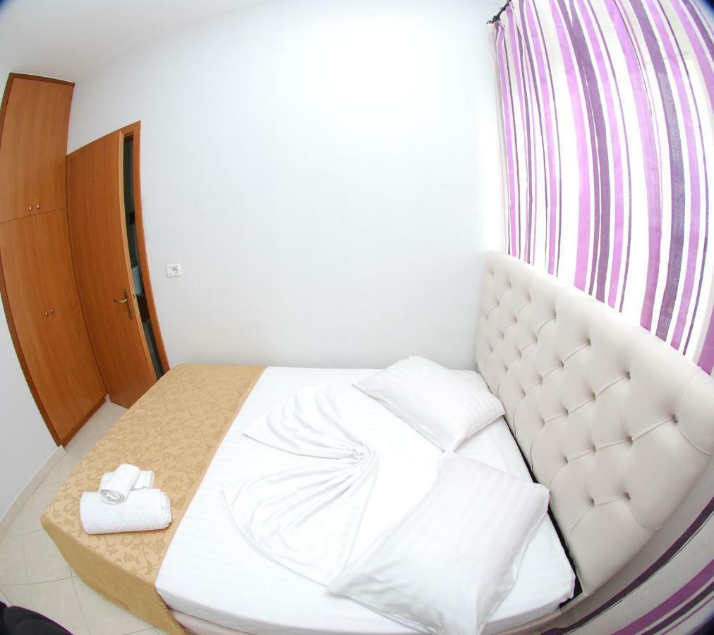 Eduart Apartments Sarandë Eksteriør bilde